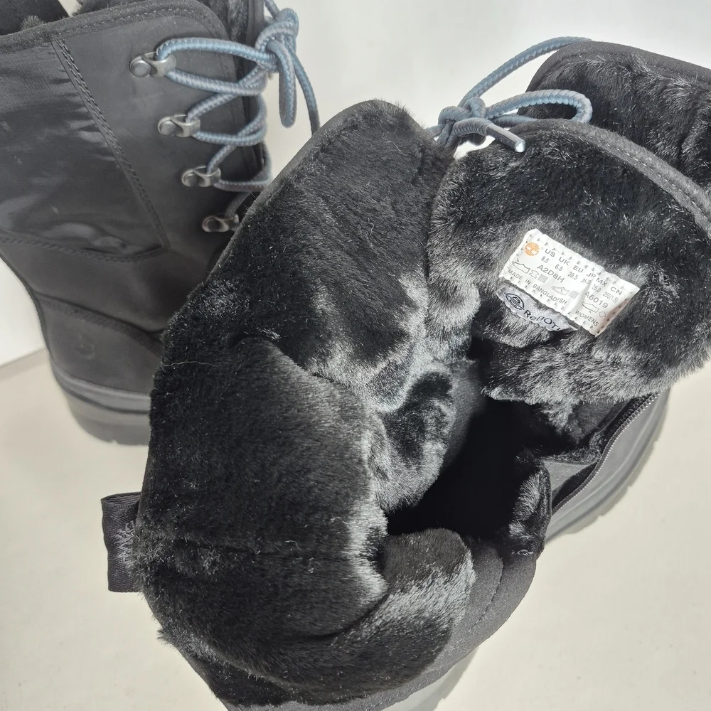 Timberland Malynn Waterproof Leather & Nylon Insulated Boots - Size 8.5